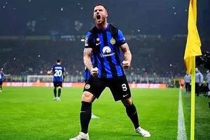 Marko Arnautovic vào sân từ ghế dự bị để giúp Inter Milan thắng 1-0 trước Atletico Madrid.