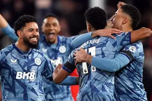 Aston Villa nỗ lực rất nhiều và cần một bàn thắng ở phút 89 để đánh bại chủ nhà Luton 3-2.