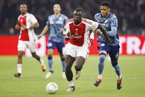 Aston Villa hòa không bàn thắng trên sân Ajax trong trận lượt đi vòng 1/8 Europa Conference League.