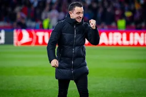 HLV Xavi Hernandez đã phản kích những nhà phê bình từng gọi Barcelona là “trò cười”.