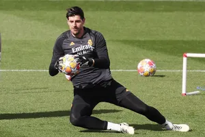 Thibaut Courtois phải nghỉ thi đấu thêm 4 đến 6 tuần nữa sau khi bị vỡ sụn chêm ở đầu gối.