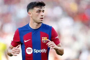 Pedri tự tin có thể kịp cùng Barcelona chơi trận lượt về tứ kết Champions League với PSG.