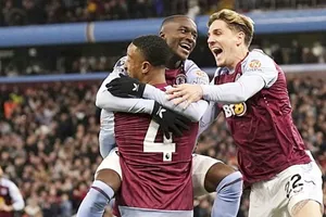 Moussa Diaby dẫn dắt Aston Villa giành chiến thắng 2-0 trước Wolves.