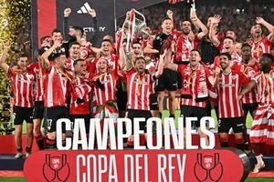 Athletic Bilbao nâng cao chiếc cúp Copa del Rey thứ 24 sau khi vượt qua Mallorca 4-2 trên chấm phạt đền