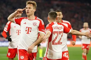 Joshua Kimmich giúp Bayern Munich thắng 1-0 trước Arsenal ở lượt về tứ kết Champions League.