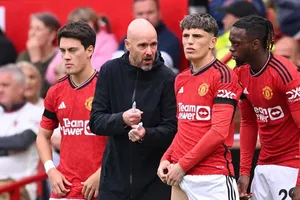 HLV Erik ten Hag cho đến nay chưa cho thấy dấu hiệu có thể kiểm soát được phòng thay đồ của Man.United.