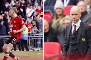 HLV Erik ten Hag thừa nhận Man.United may mắn sau khi đánh mất lợi thế dẫn 3 bàn trước Coventry.