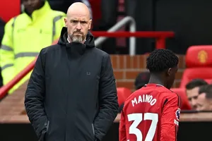 HLV Erik ten Hag chứng kiến Man.United đánh rơi chiến thắng 5 lần chỉ trong vòng 1 tháng.