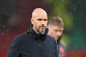HLV Erik ten Hag mới là người sẽ quyết định tương lai của mình?