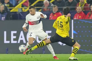 Muốn giúp PSG thì Kylian Mbappe chắc chắn phải làm tốt hơn nhiều so với lượt đi