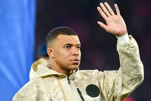 Kylian Mbappe sẵn sàng cho lễ chia tay PSG còn Real Madrid cũng đã lên kế hoạch công bố tân binh.