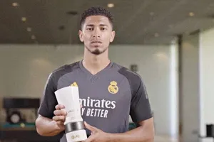 Jude Bellingham của Real Madrid được trao danh hiệu Cầu thủ xuất sắc nhất La Liga 2023-24.