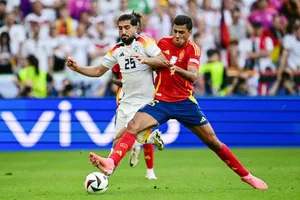 Rodri cảnh báo những gì tuyển Tây Ban Nha sắp đối mặt với tuyển Pháp chẳng kém so với Đức.