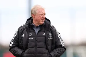 Steve McClaren rời vị trí trợ lý HLV của Man.United để dẫn dắt đội tuyển Jamaica.