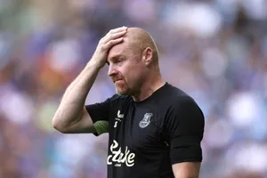 HLV Sean Dyche vẫn chưa thể có được sự phục vụ của Dele Alli