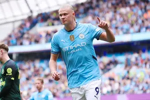 Không thể xem nhẹ một tiền đạo ghi 2 hat-trick và một cú đúp trong 3 trận gần nhất như Erling Haaland.