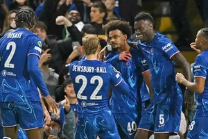 Chelsea đánh dấu lần đầu tiên xuất hiện tại Conference League với chiến thắng 4-2 trước KAA Gent.