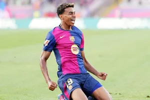 Barcelona từ chối bán Lamine Yamal với giá lên đến 250 triệu EUR.