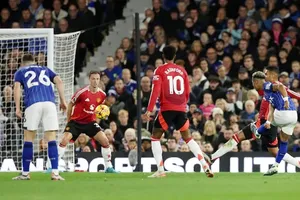 Man.United chỉ hòa 1-1 tại Ipswich trong ngày Ruben Amorim ra mắt với tư cách là HLV.