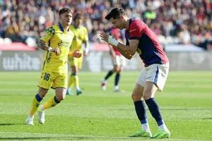 Barcelona nhận thất bại đầu tiên trên sân nhà ở mùa giải này khi thua Las Palmas 1-2.