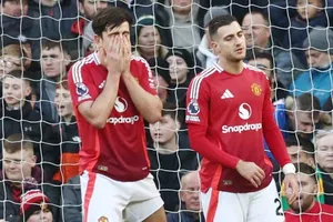 Man.United chịu cú sốc mới thất bại 0-3 trước Bournemouth ngay tại Old Trafford.