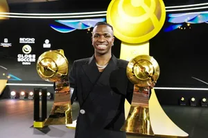 Vinicius Jr khép lại năm 2024 với thêm 2 giải thưởng cá nhân tại Giải thưởng Globe Soccer.