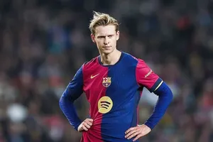 Frenkie de Jong thừa nhận rất thất vọng vì số danh hiệu giành được với Barcelona là quá ít.