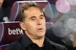 HLV Julen Lopetegui đã bị West Ham sa thải vào thứ Tư sau chưa đầy một năm tại vị.