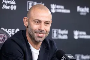 HLV Javier Mascherano khẳng định “không thể nghĩ về” việc ký hợp đồng với Neymar.