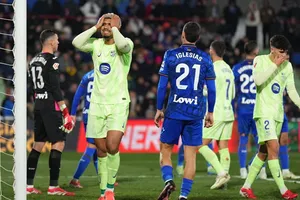 Barcelona bất lực trong ghi bàn và phải chịu trận thua thứ 4 liên tiếp tại Getafe.