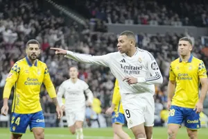 HLV Carlo Ancelotti tin rằng Kylian Mbappe là một tiền đạo trung tâm tuyệt vời.
