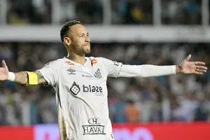 Neymar ra sân nhưng Santos đã bị Botafogo SP gỡ hòa 1-1 vào thứ Tư.
