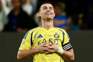 Cristiano Ronaldo được cho đạt thỏa thuận gia hạn hợp đồng với Al Nassr đến tháng 6-2026.