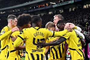 Dortmund có thể tạm yên tâm khi đã vùi dập Sporting Lisbon tới 3 bàn không gỡ sau trận lượt đi trên sân khách