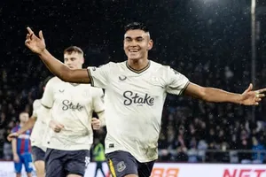 Carlos Alcaraz tỏa sáng giúp Everton hạ gục Crystal Palace