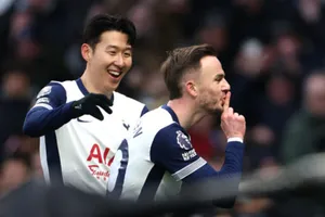 James Maddison đáp trả Roy Keane khi ghi bàn thắng giúp Tottenham thắng Man.United 1-0.