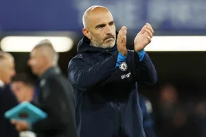 HLV Enzo Maresca là “100% an toàn” trước nguy cơ bị sa thải trong mùa giải này.