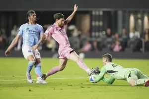 Lionel Messi 2 lần kiến tạo giúp 10 cầu thủ Inter Miami hòa cầm New York City FC 2-2.