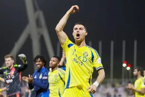 Ronaldo cùng các đồng đội hạ gục Al-Wehda với tỷ số 2-0