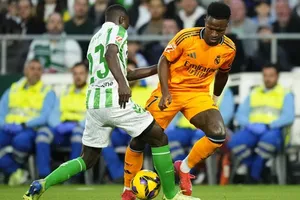 Vinicius Jr đạt được cột mốc quan trọng vào đêm qua khi bước vào sân đấu với Real Betis.