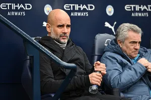 HLV Pep Guardiola chứng kiến Man.City bỏ lỡ cơ hội trở lại tốp 4 khi bị Brighton cầm hòa 2-2 tại Etihad.
