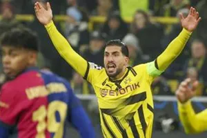 Emre Can đã chỉ trích gay gắt các đồng đội sau khi họ bị chủ nhà Barcelona đè bẹp 0-4.