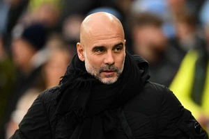 HLV Pep Guardiola lo vuột mất các mục tiêu chuyển nhượng hàng đầu nếu Man.City không dự Champions League.