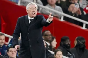 HLV Carlo Ancelotti sẽ gặp Chủ tịch Florentino Perez để thảo luận về việc rời Real Madrid.