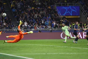 Thủ môn Yann Sommer và pha cứu thua đặc biệt trước Lamine Yamal phút 114 hiệp phụ.
