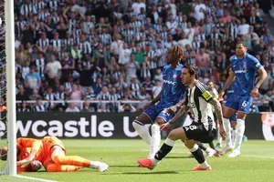 Sandro Tonali ghi bàn thắng cận thành giúp Newcastle đánh bại Chelsea