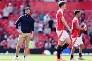 HLV Ruben Amorim cảm thấy xấu hổ sau khi Man.United một lần nữa thua tại Premier League.