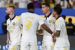 Ronaldo ghi 1 bàn trong chiến thắng 2-0 của Al-Nassr trước Al-Khaleej