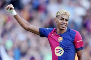 Chủ tịch FIFA Gianni Infantino khen ngợi Lamine Yamal là một tài năng phi thường.