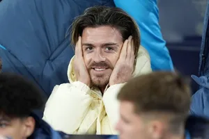 Man.City phải chịu lỗ 60 triệu bảng nếu muốn Jack Grealish ra đi ngay trong mùa hè này.